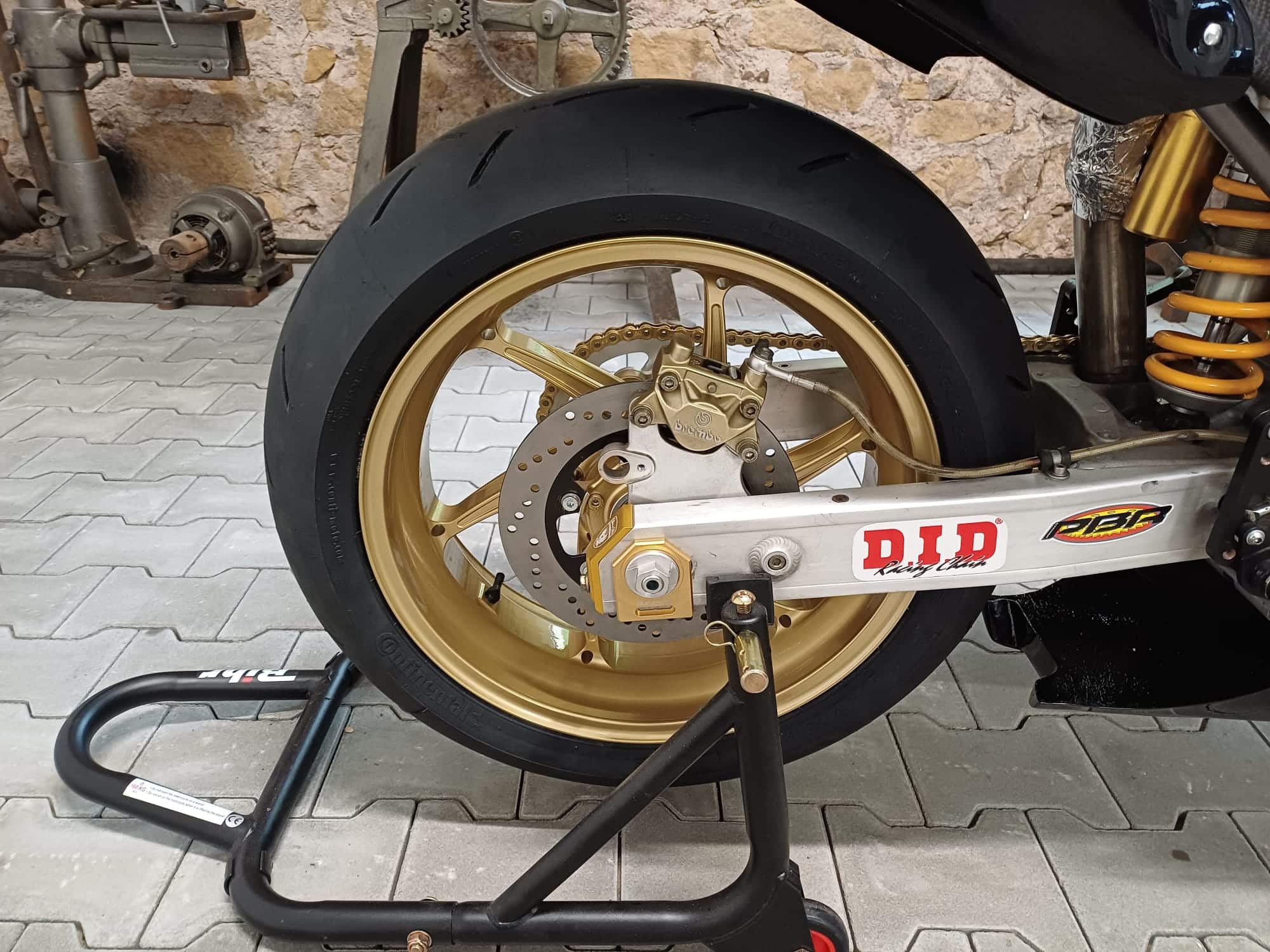 Weka-Racing_Ducati-Mono