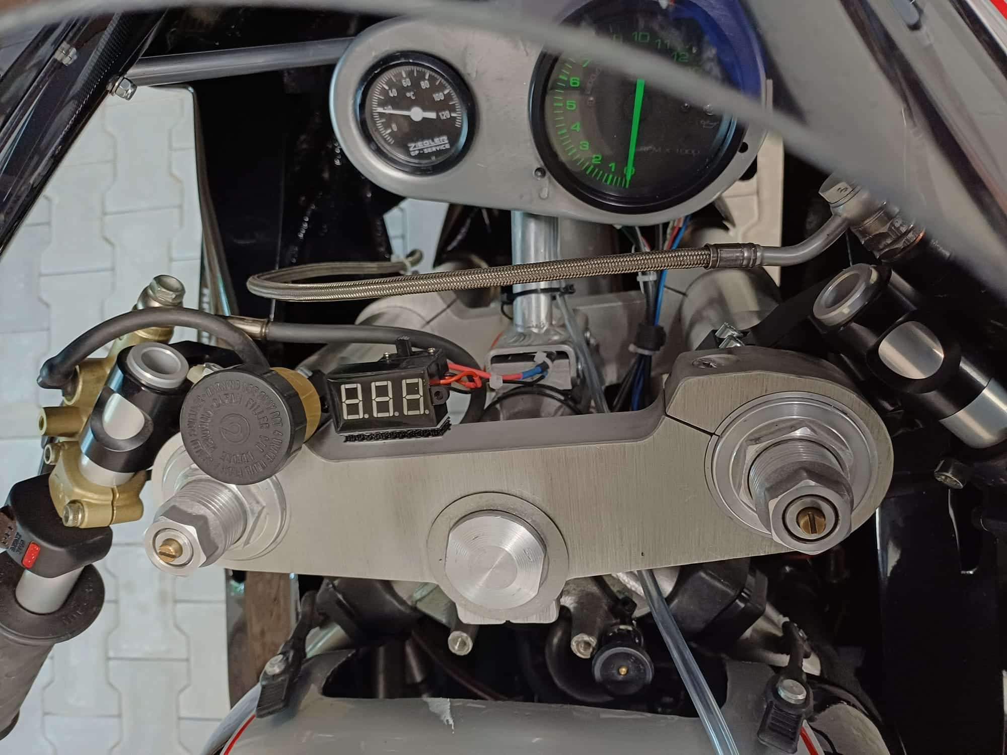 Weka-Racing_Ducati-Mono