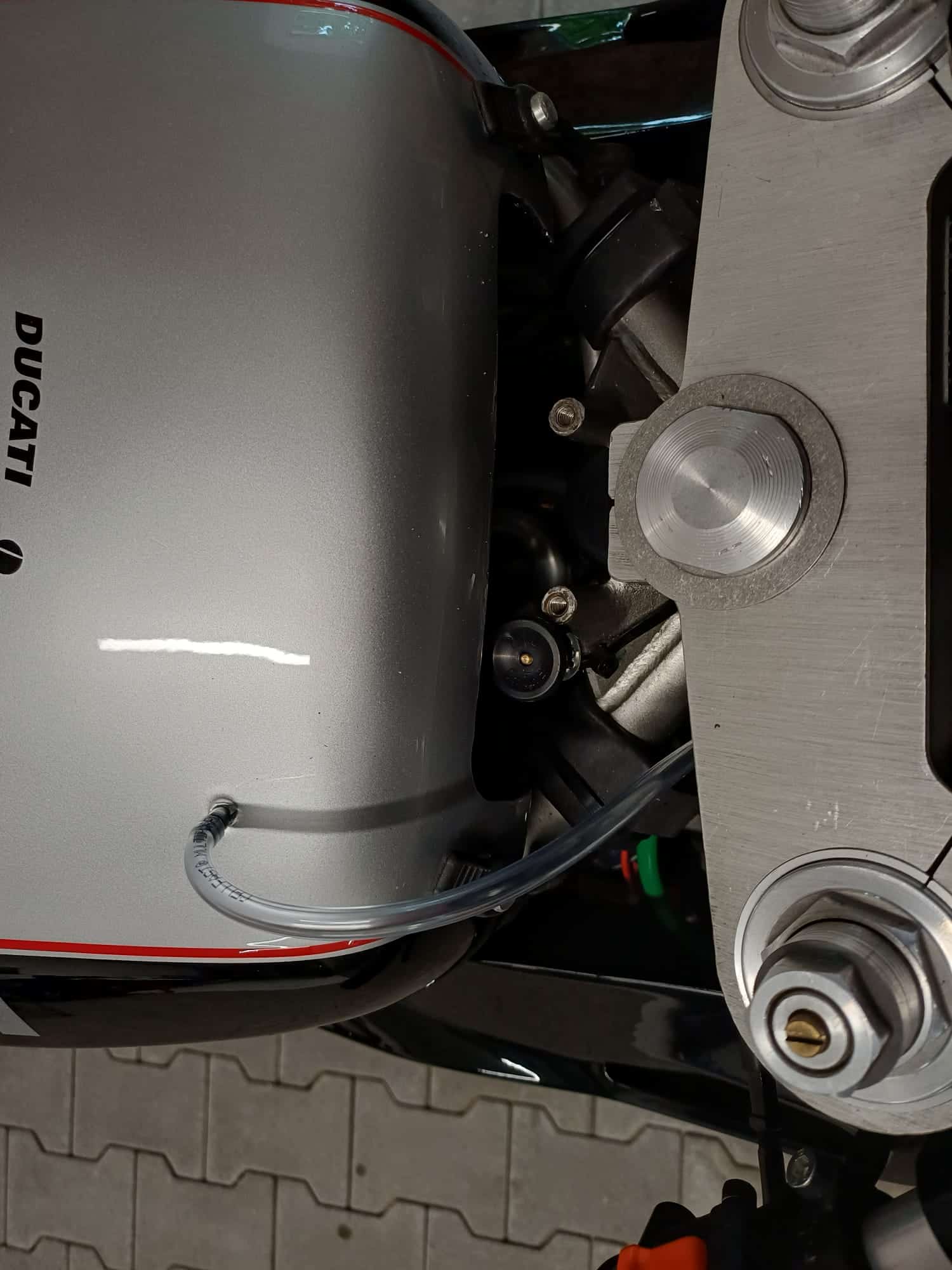 Weka-Racing_Ducati-Mono_