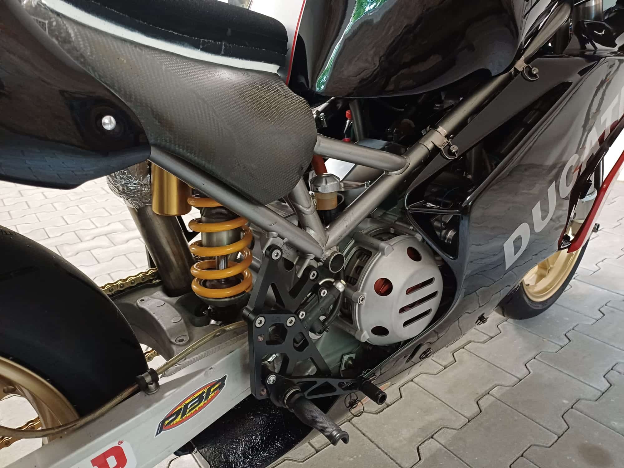 Weka-Racing_Ducati-Mono_